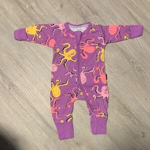 Bonds Purple and Pink Octopus Kids Footie
